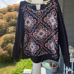 Old Navy black with boho design long sleeve top, Size XL.
